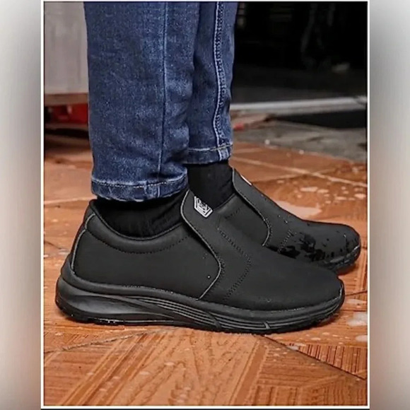 LARNMERN Non Slip Food Service Work Sneakers Waterproof Size Men 9 - Women 11 - Picture 5 of 12